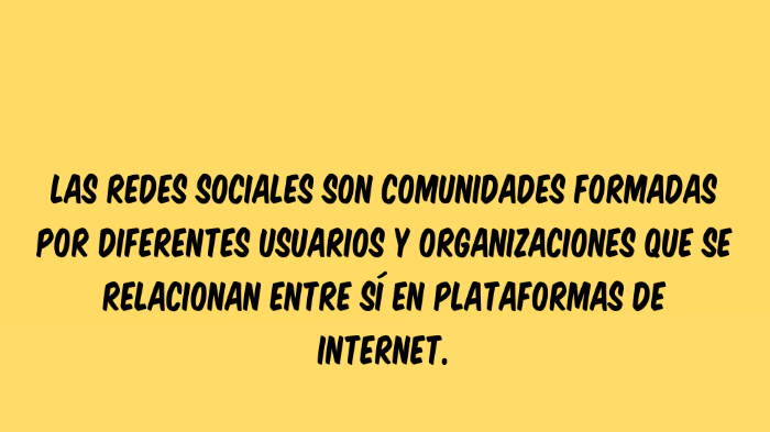 Las redes sociales by Yuliana Elena on Prezi
