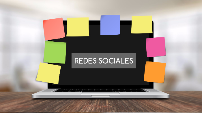 REDES SOCIALES by Paloma Alejandra Jacobo Garcia on Prezi